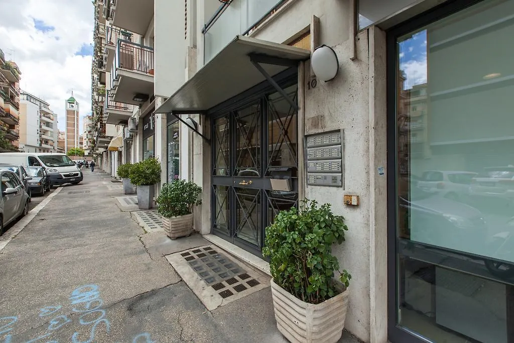 ***  Dormi A Roma Bed & Breakfast Italy